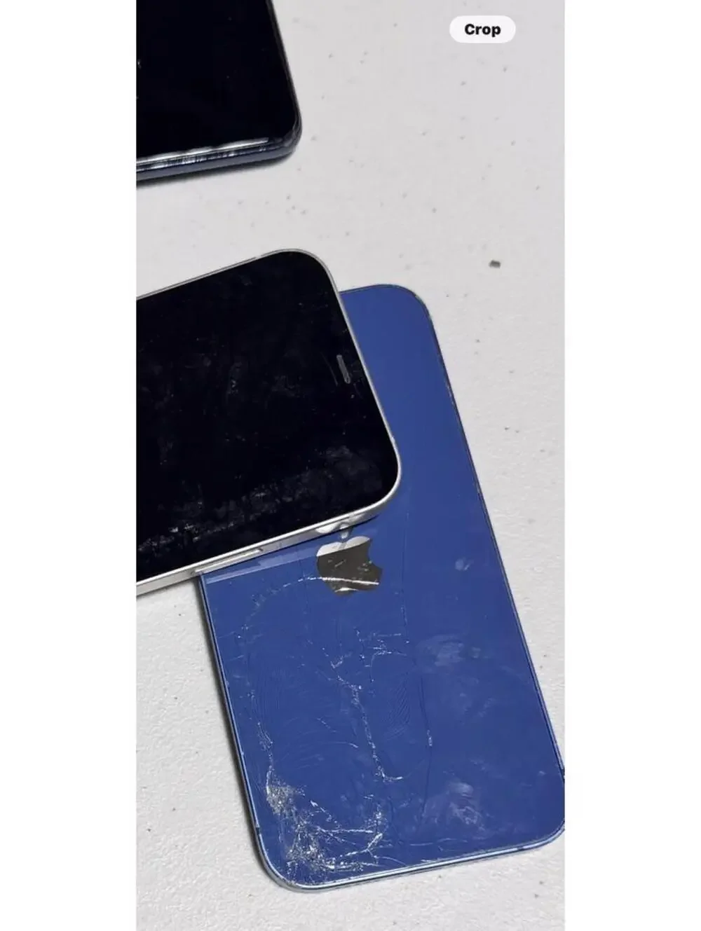 3 Phone Lot 2 iPhones  Samsung Galaxy For Parts Repair AS-IS